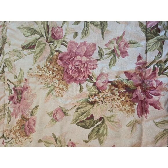 Croscill Home Floral Reversible Quilted King Pillow Sham Pavilion - Picture 3 of 4